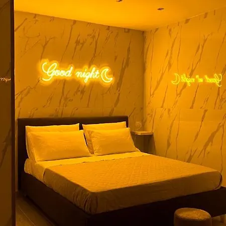 Maison Marina - Quartierispagnoli شقة نابولي